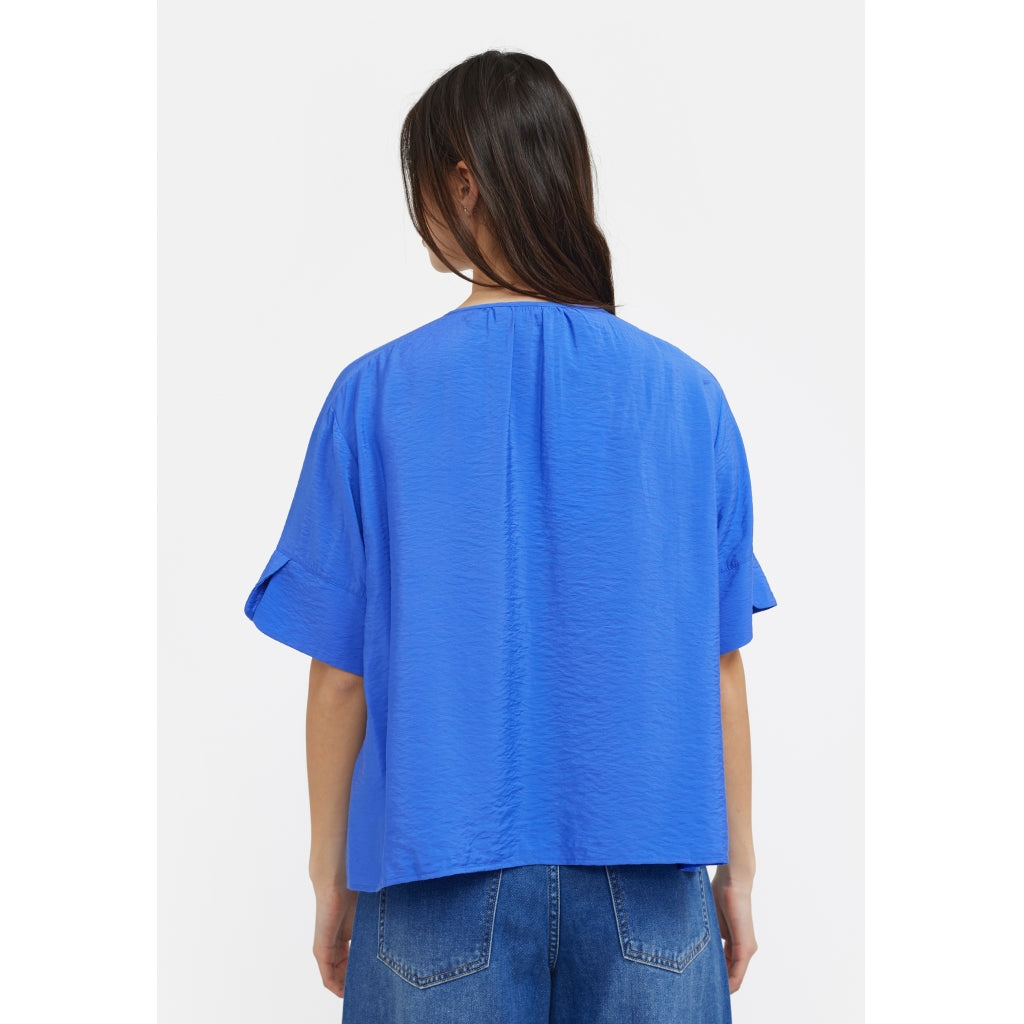 
                  
                    SRDONNA Dazzling Blue Blouse
                  
                