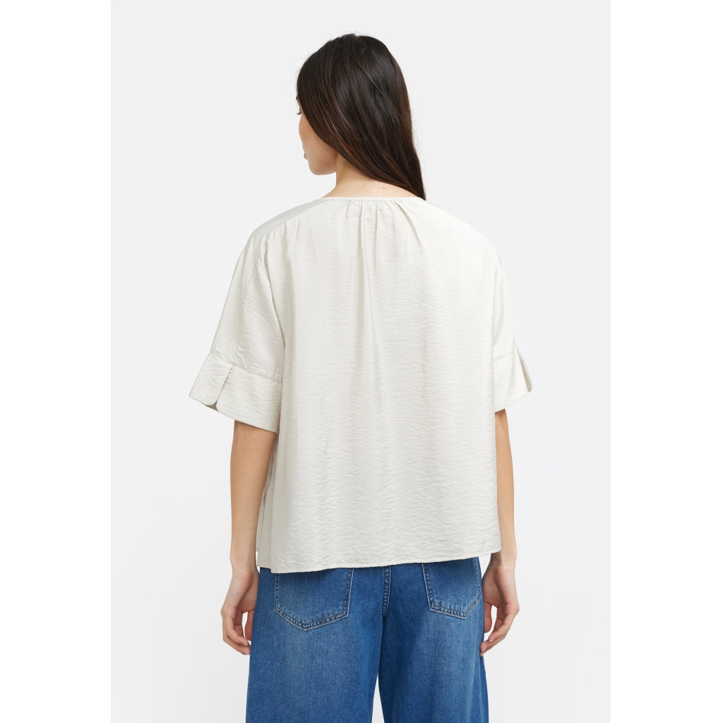 
                  
                    SRDONNA Moonstruck Blouse
                  
                