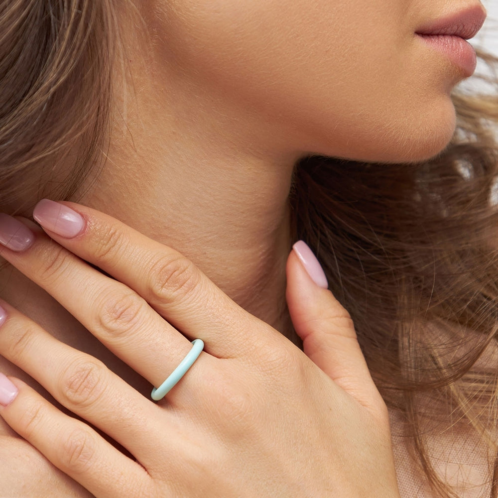 
                  
                    Mintfarbener Ring
                  
                