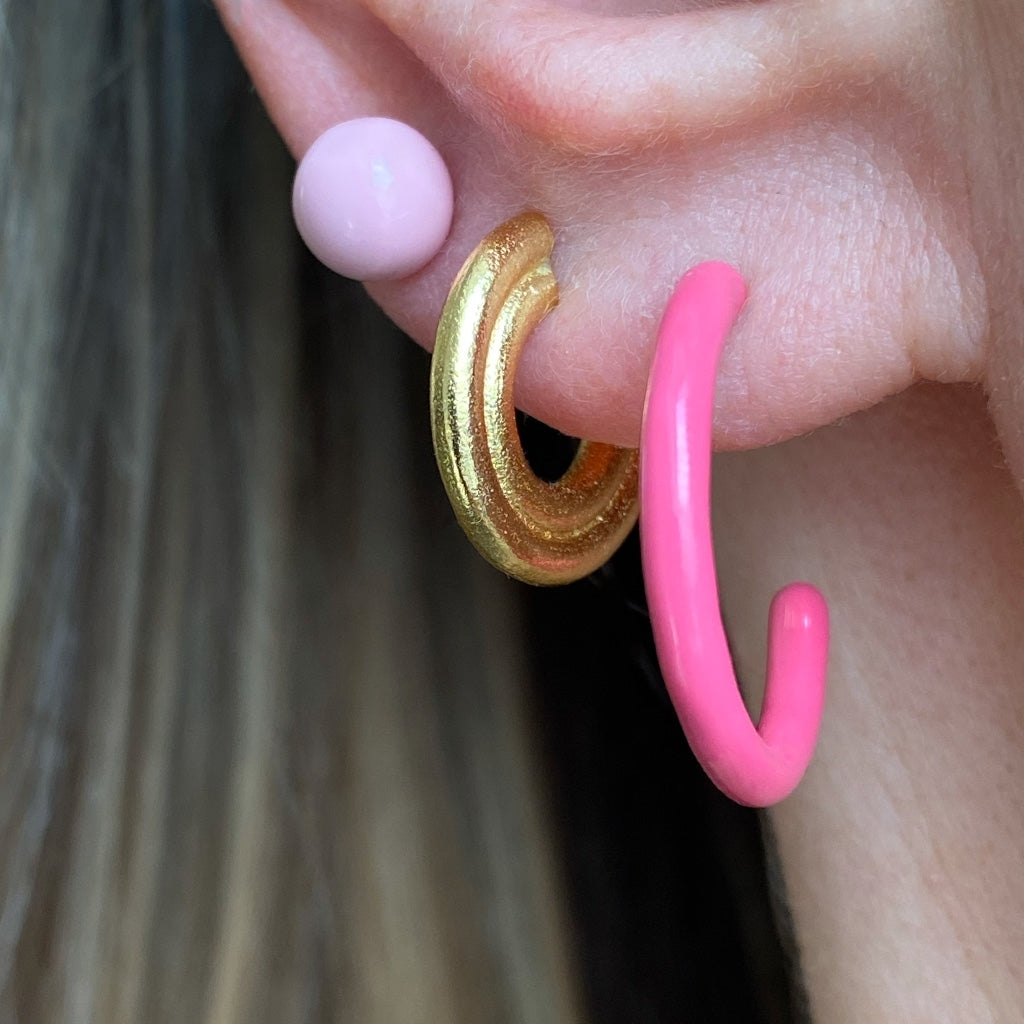 
                  
                    Rose Ball Earring
                  
                