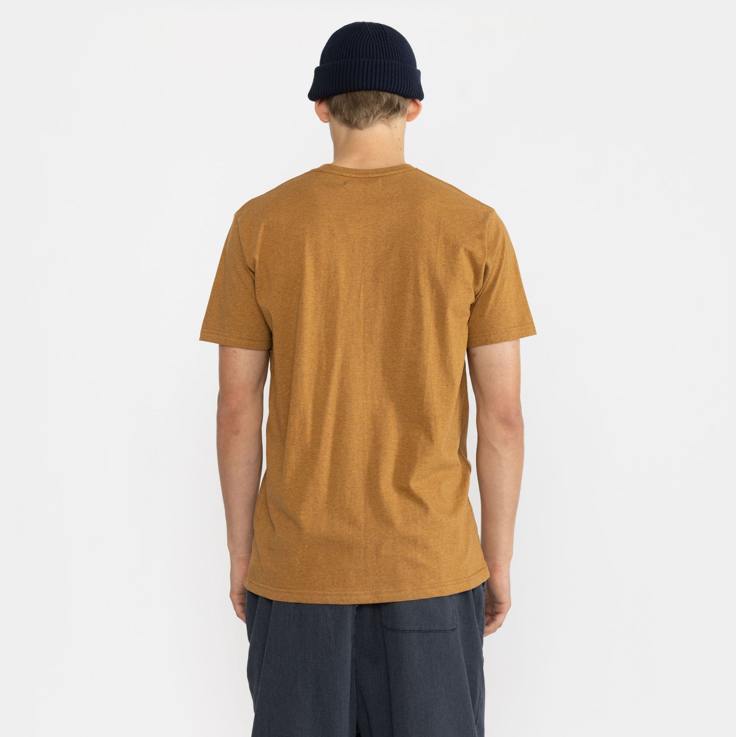 
                  
                    Lightbrown-Mel Regular T-Shirt
                  
                