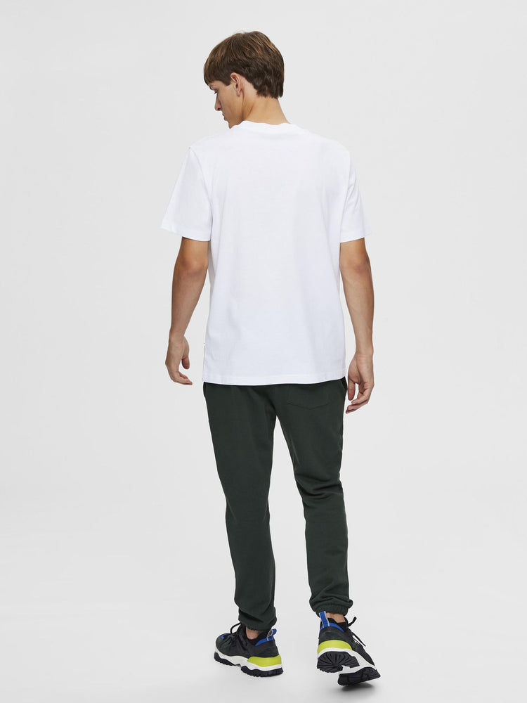 
                  
                    SLHRELAXCOLMAN Bright White T-Shirt
                  
                