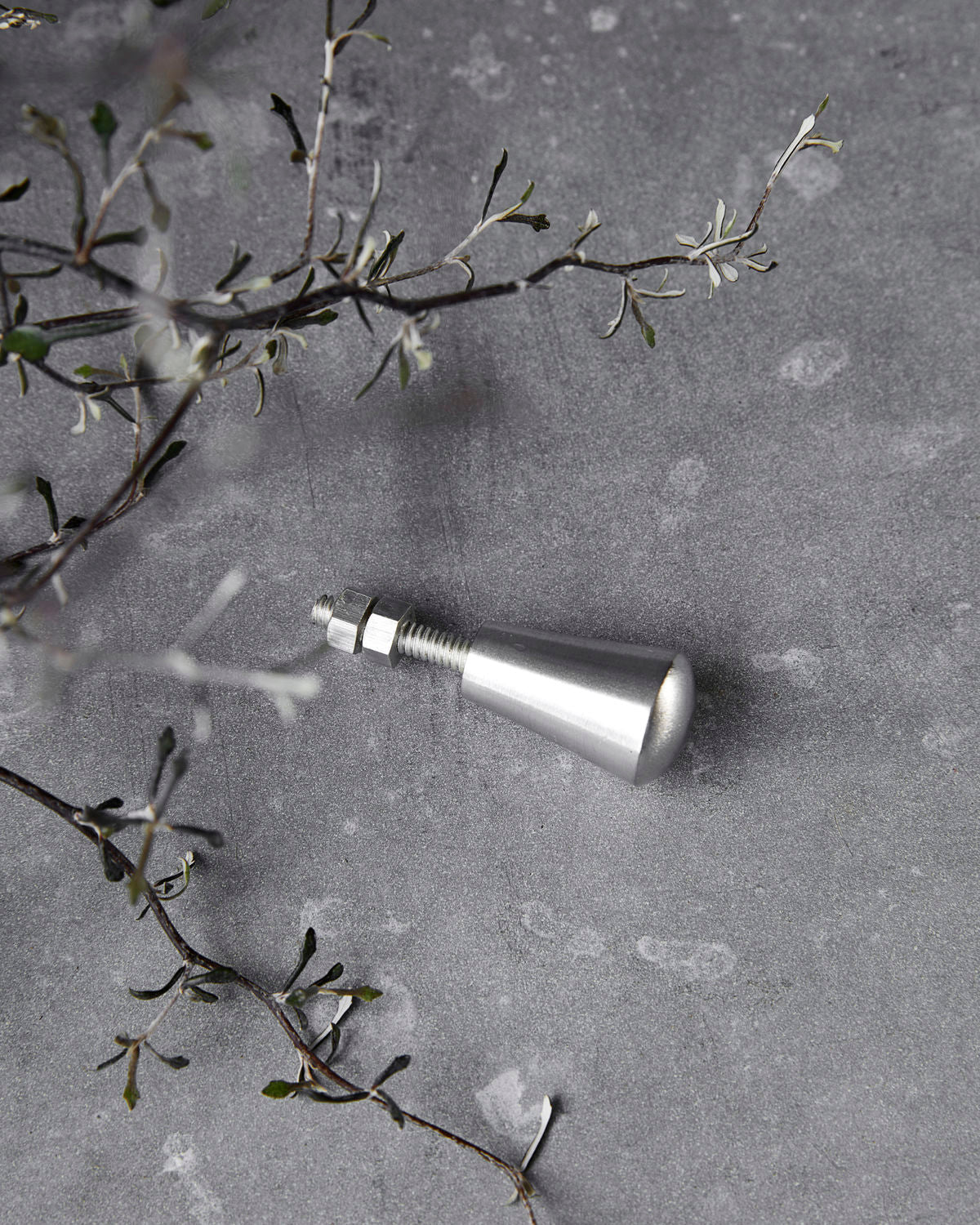 
                  
                    Silver Knob
                  
                