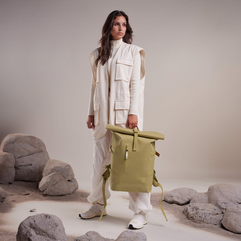 
                  
                    Monochrome Seadragon Rolltop-Tasche
                  
                