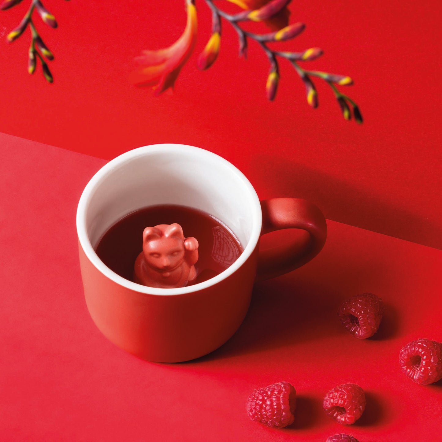 
                  
                    MANEKI NEKO Red Animal Mug
                  
                