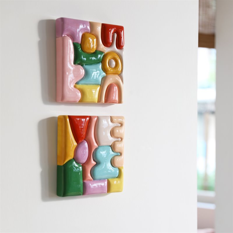 
                  
                    Puzzle Dot Wallt Art
                  
                