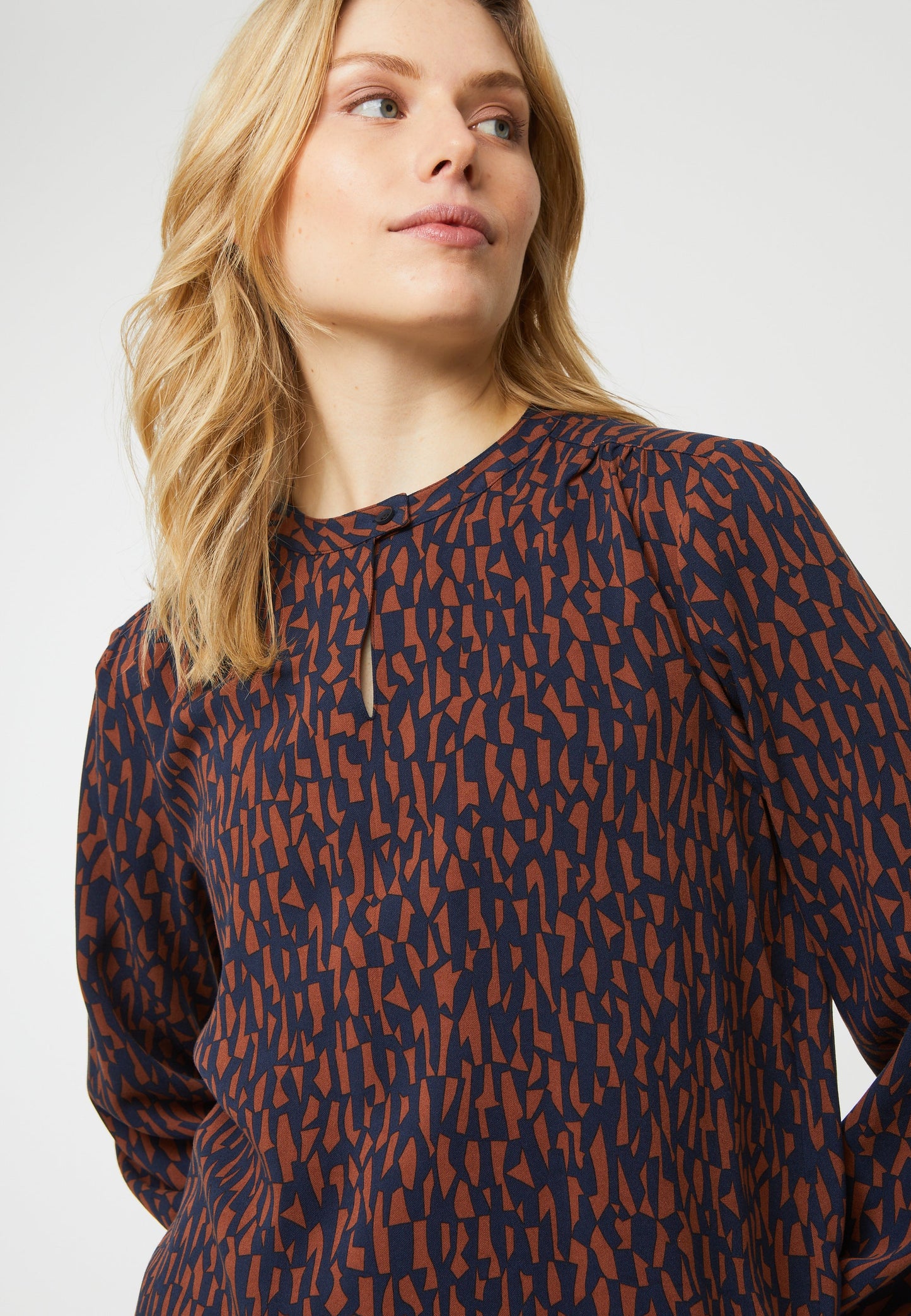 
                  
                    Almond Carambola Snippets Blouse
                  
                
