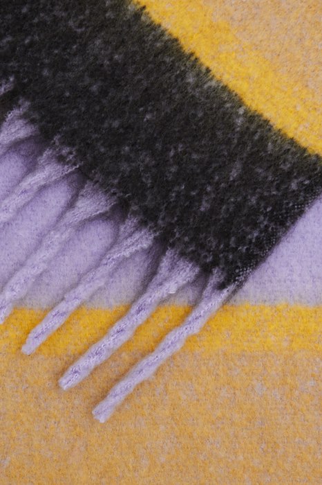 
                  
                    IATAIMI Lavender Scarf
                  
                