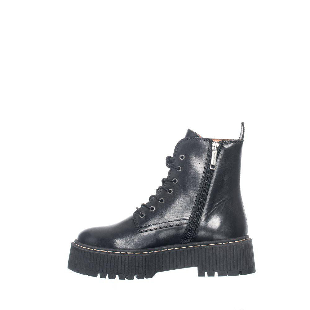 
                  
                    ALINA Black Boots
                  
                