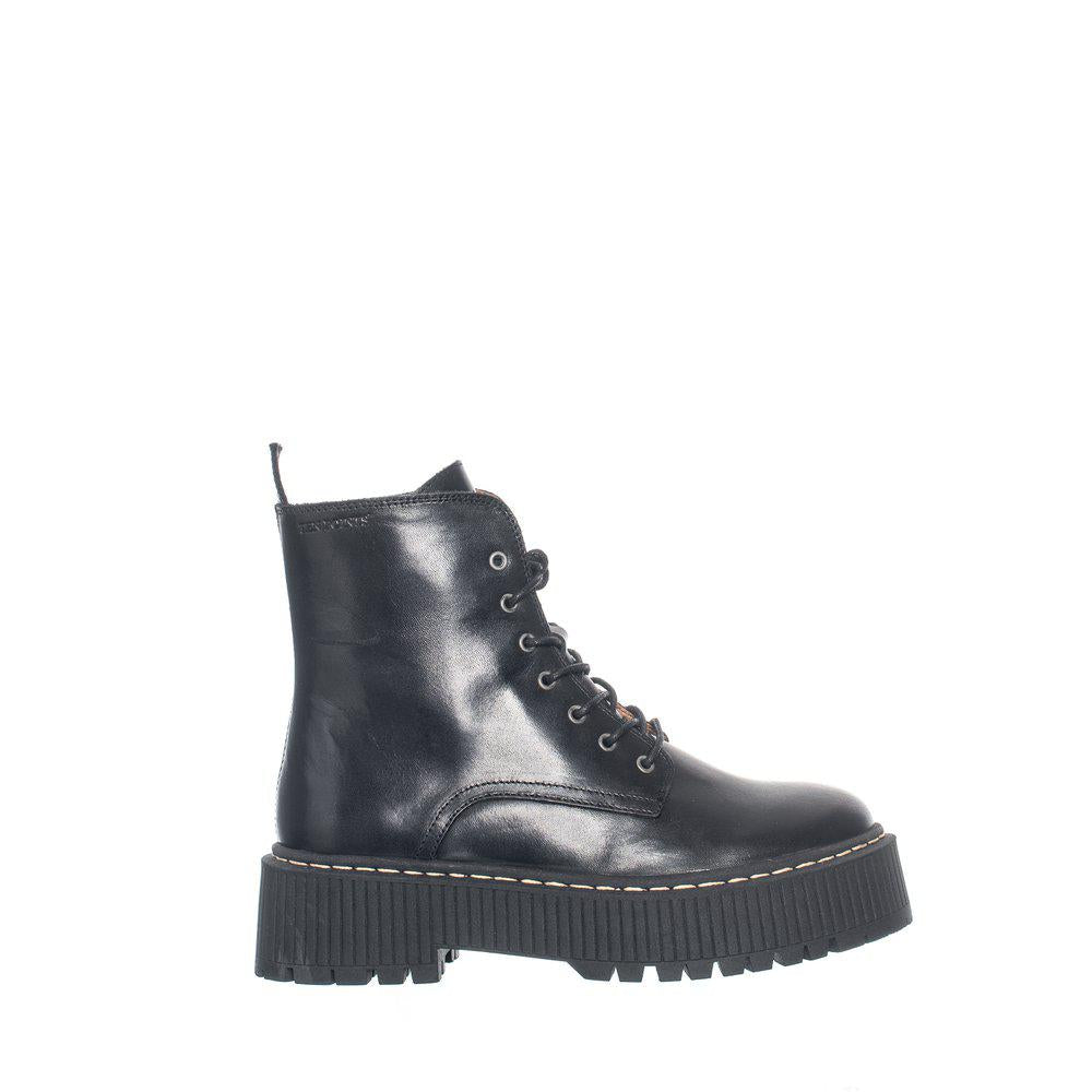 
                  
                    ALINA Black Boots
                  
                