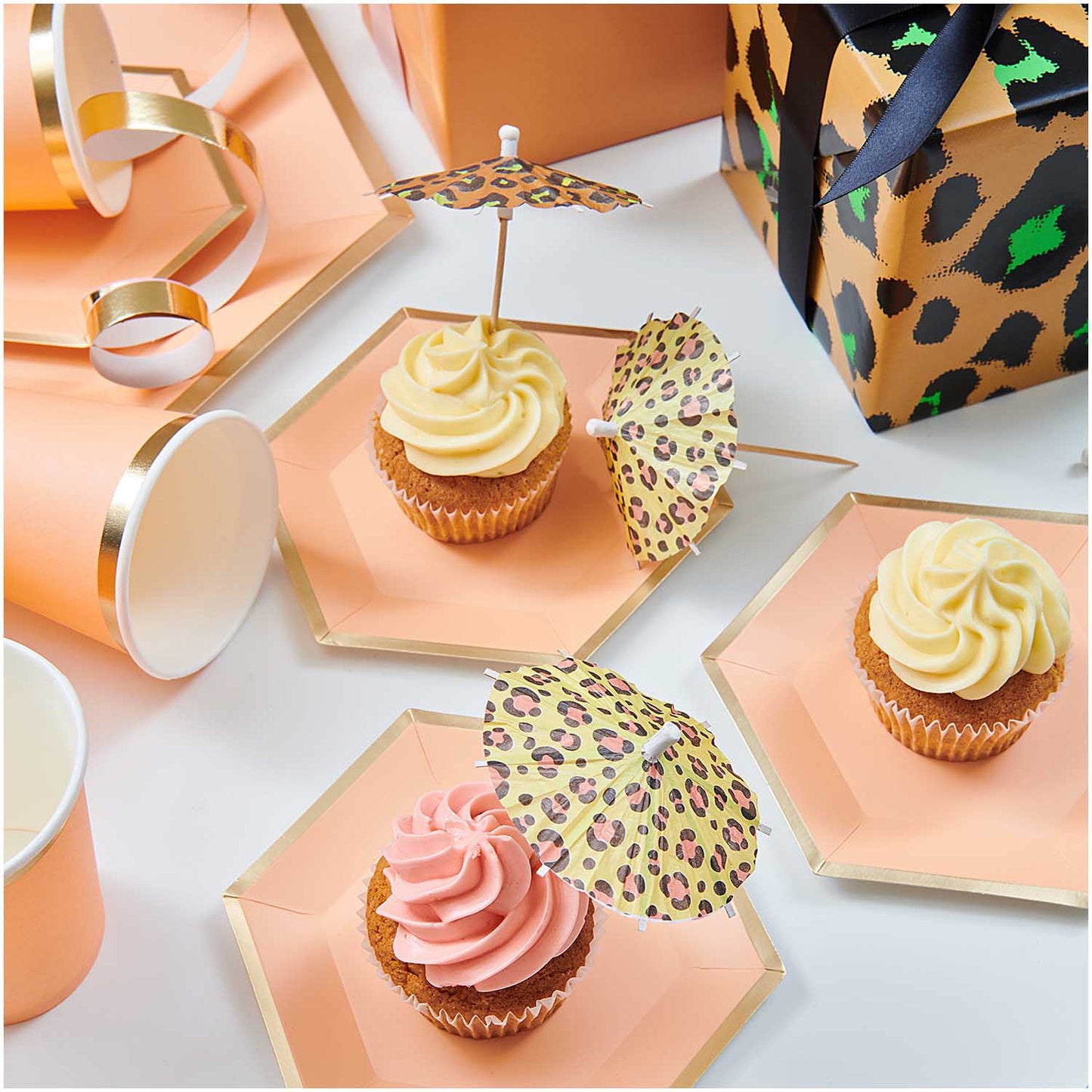 
                  
                    Acid Leo Cocktail Umbrellas Pick
                  
                