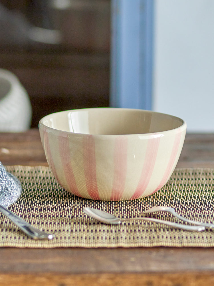 
                  
                    BEGONIA Rose Stoneware Bowl
                  
                