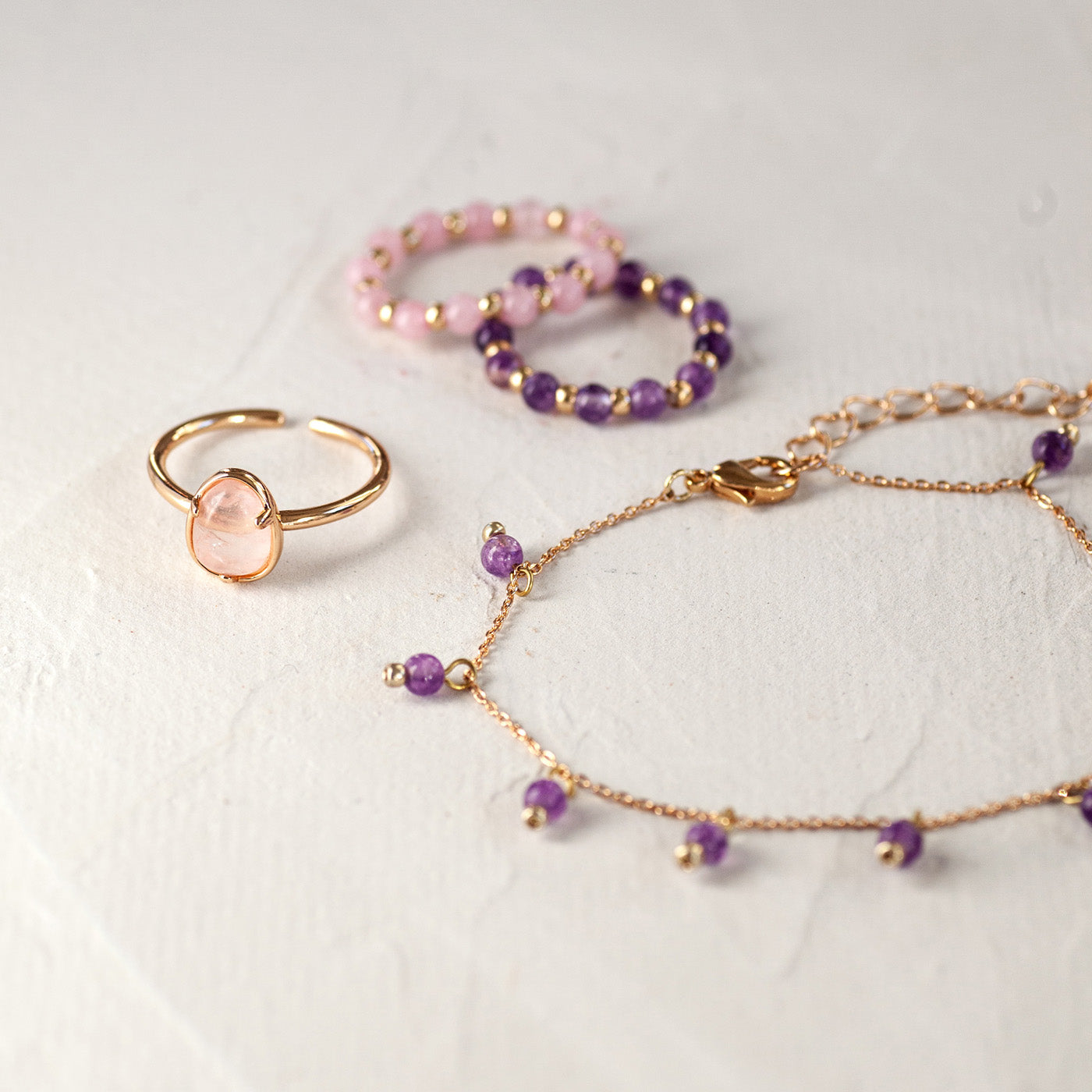 
                  
                    Zartes Amethyst Armband
                  
                
