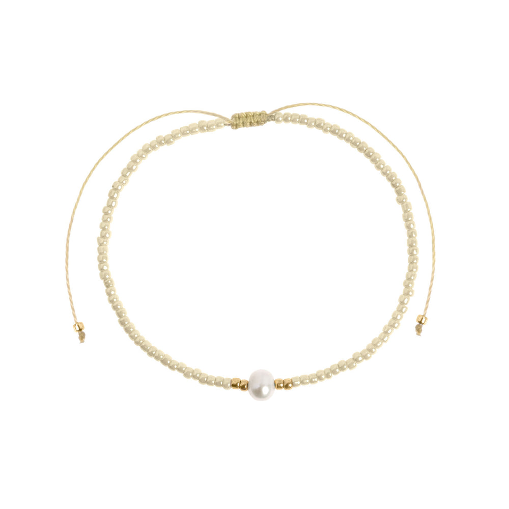 ALBA Cremefarbenes Makramee-Armband mit Perlen