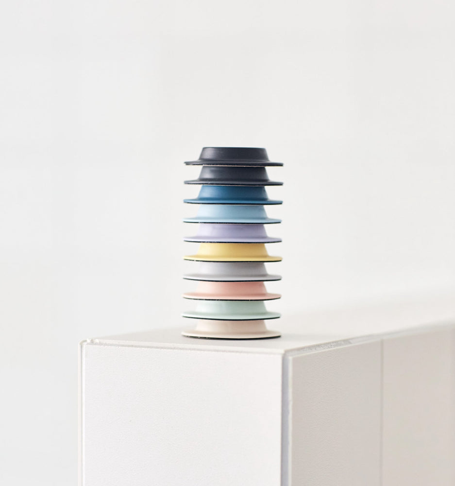 
                  
                    Cremeweißer magnetischer Seifenhalter
                  
                