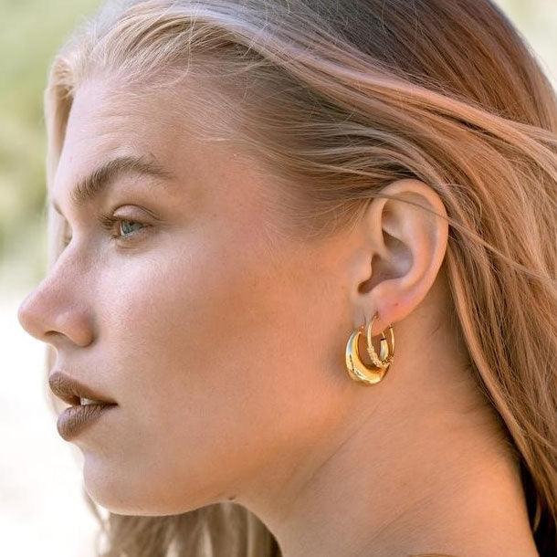 Gold Plated Bold Hoop Earrings Victoria met Albert