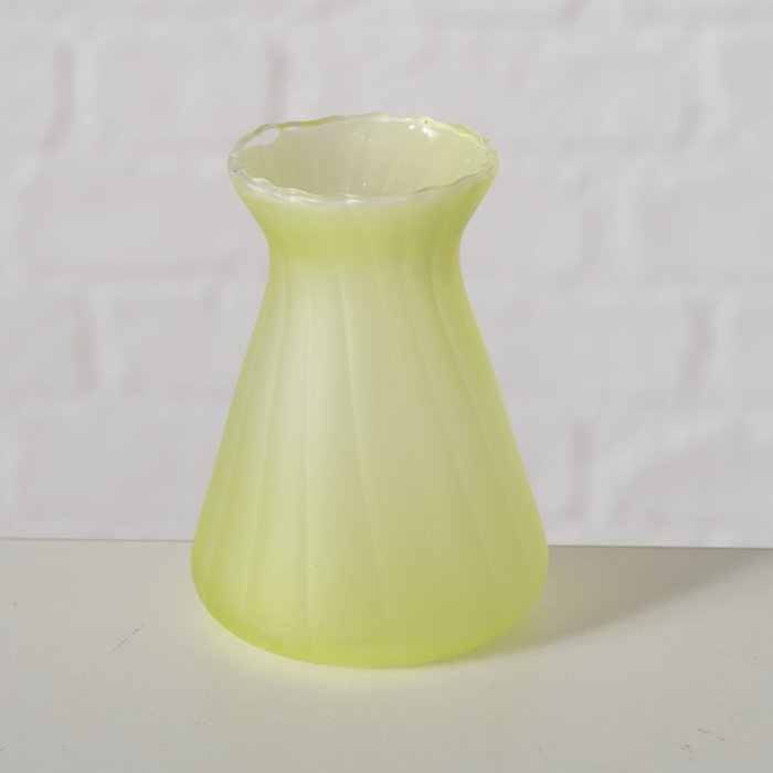 
                  
                    NOLAN Vase – viktoria und albert Berlin Kollektion  
                  
                