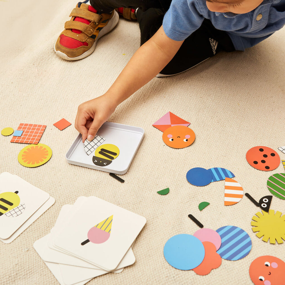 
                  
                    On The Go Magnetic Shapes Play Game
                  
                