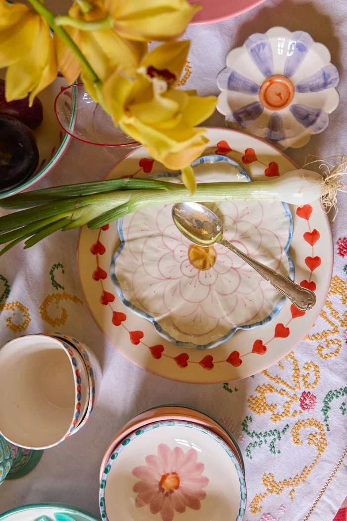 
                  
                    Assorted Bluish Ceramic Dipping Flower Stripes Bowl
                  
                
