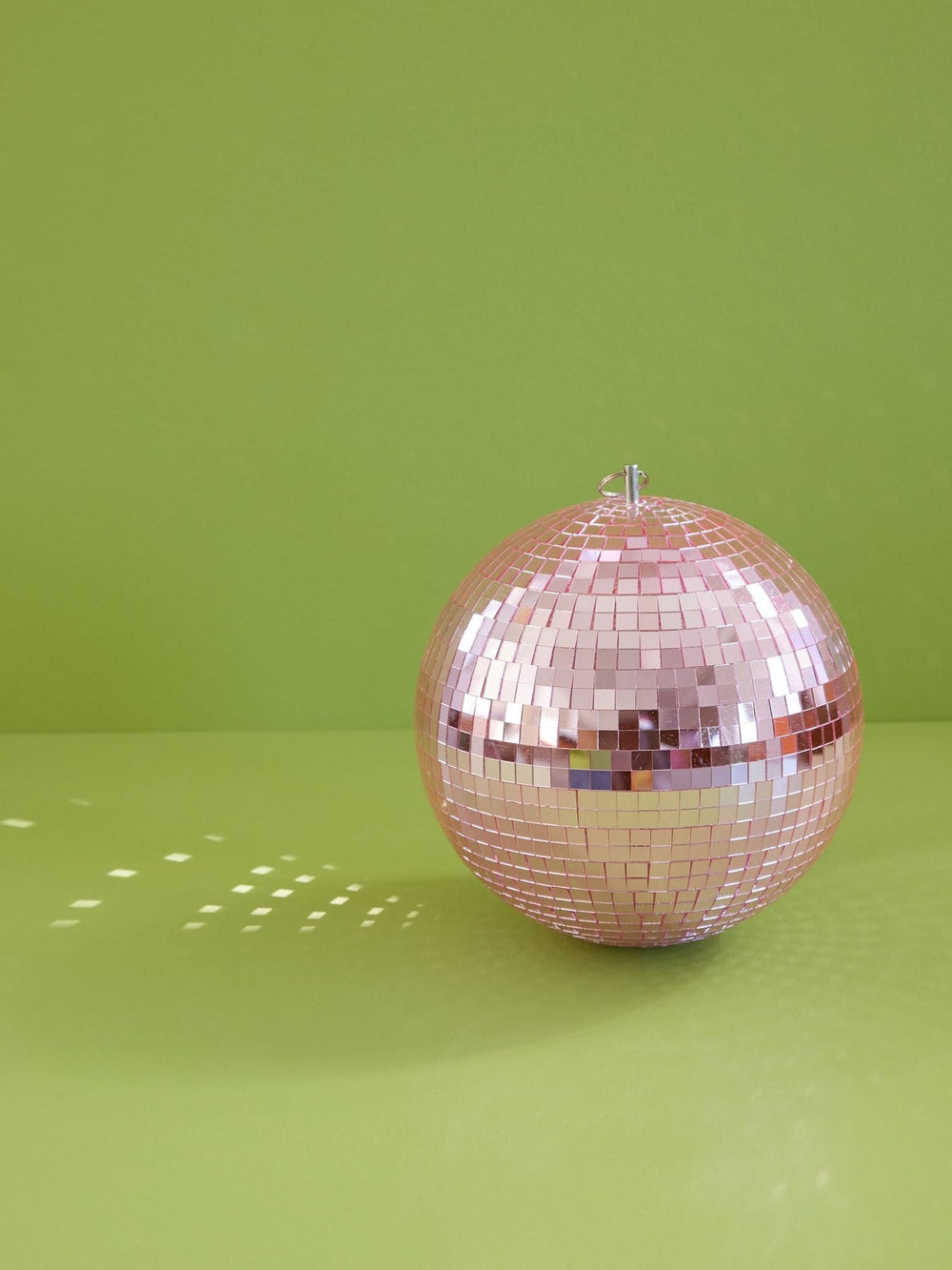 Große, zartrosa Discokugel