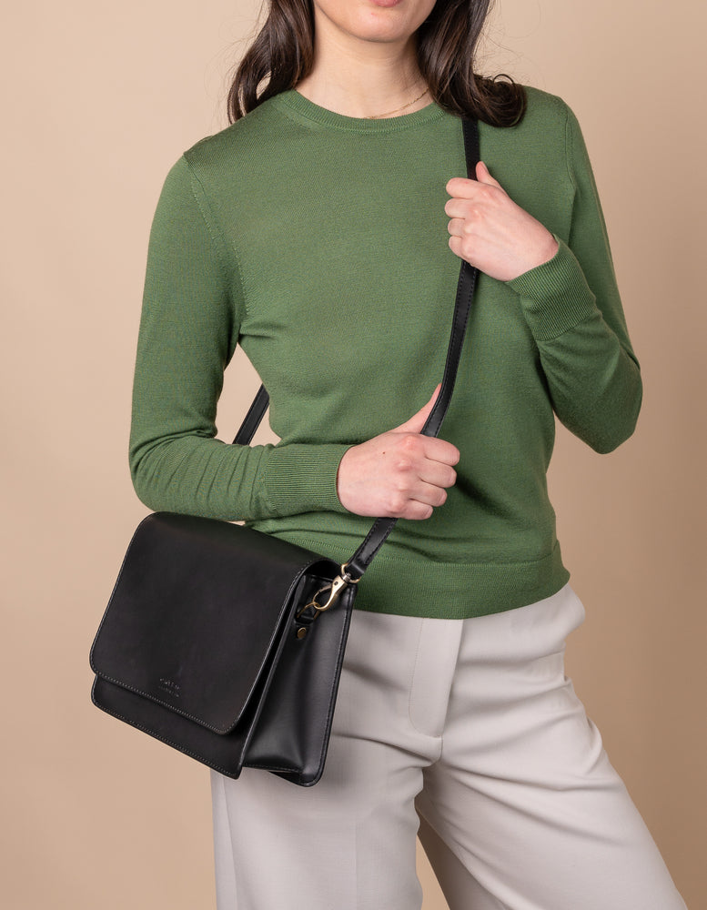 
                  
                    AUDREY Schwarze vegane Uppeal-Tasche
                  
                