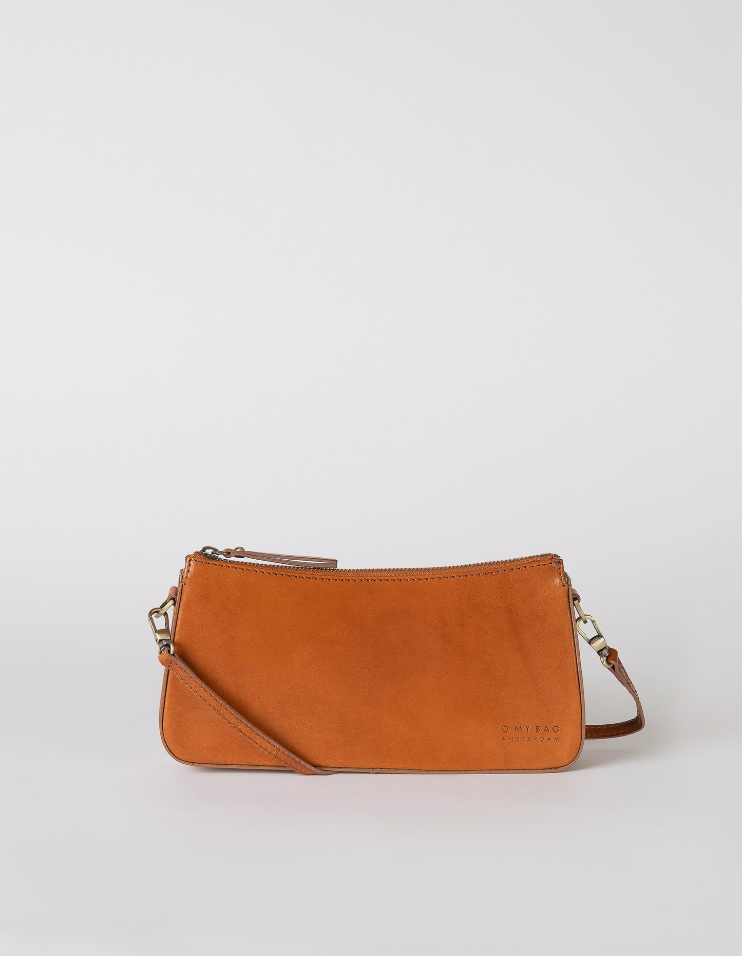 
                  
                    TAYLOR Cognac Klassische Ledertasche
                  
                