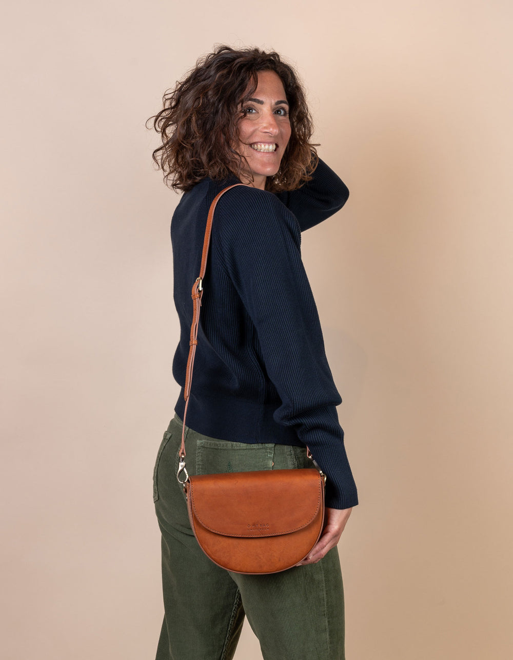 AVA Cognac Klassische Ledertasche 
