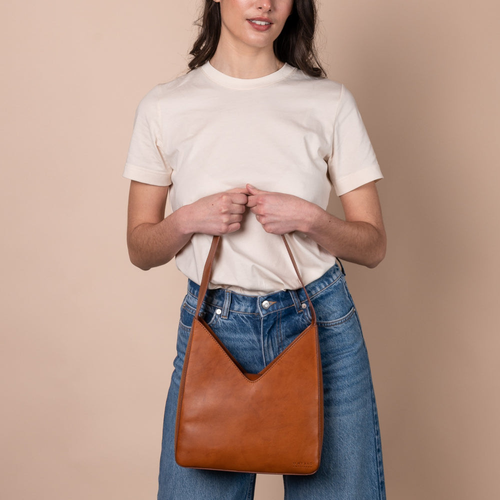 
                  
                    VICKY Cognac Classic Leather Bag
                  
                