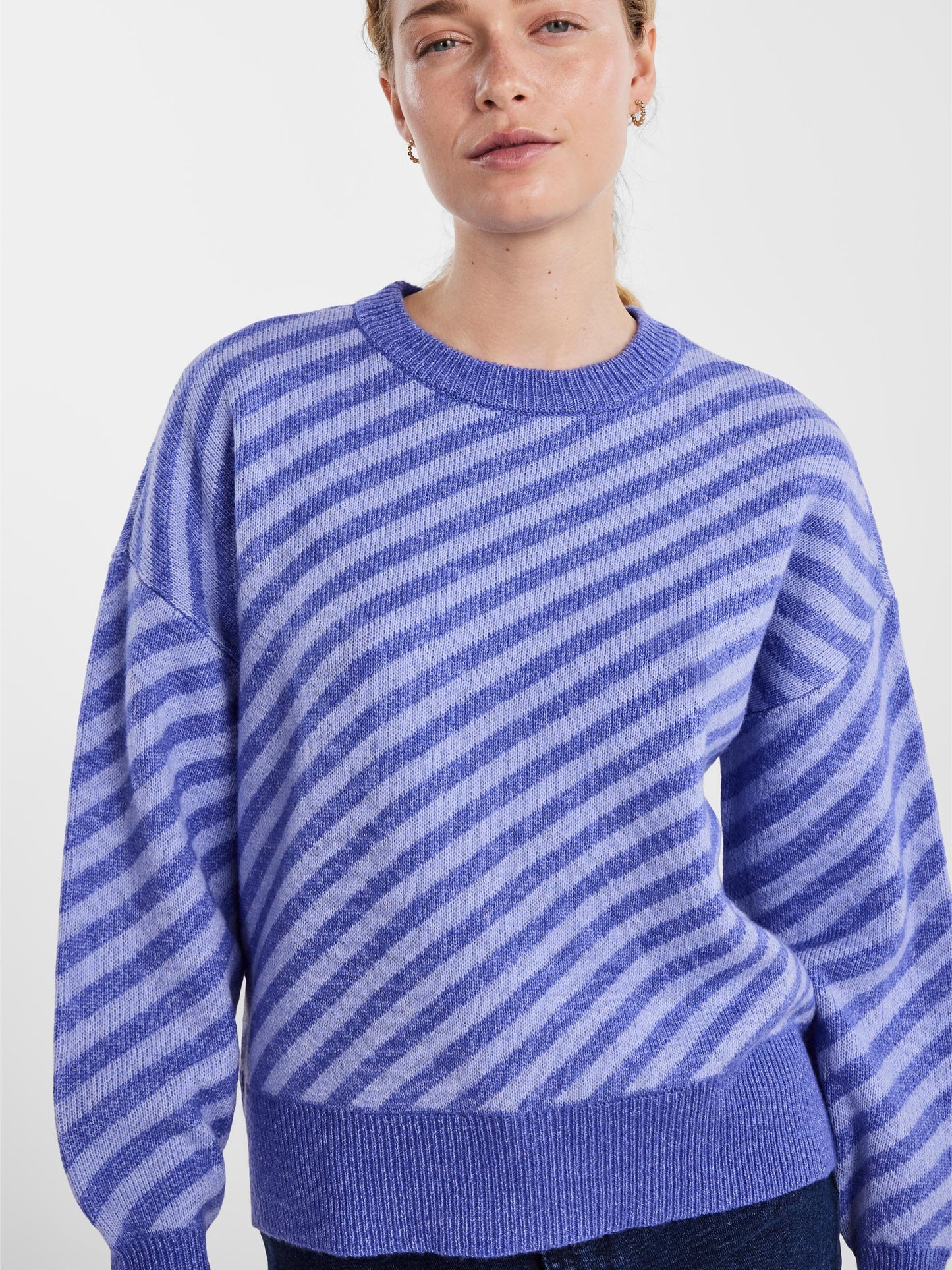 
                  
                    PCSORA Iris Bloom Easter Egg O-Neck Stripe Knit Jumper
                  
                