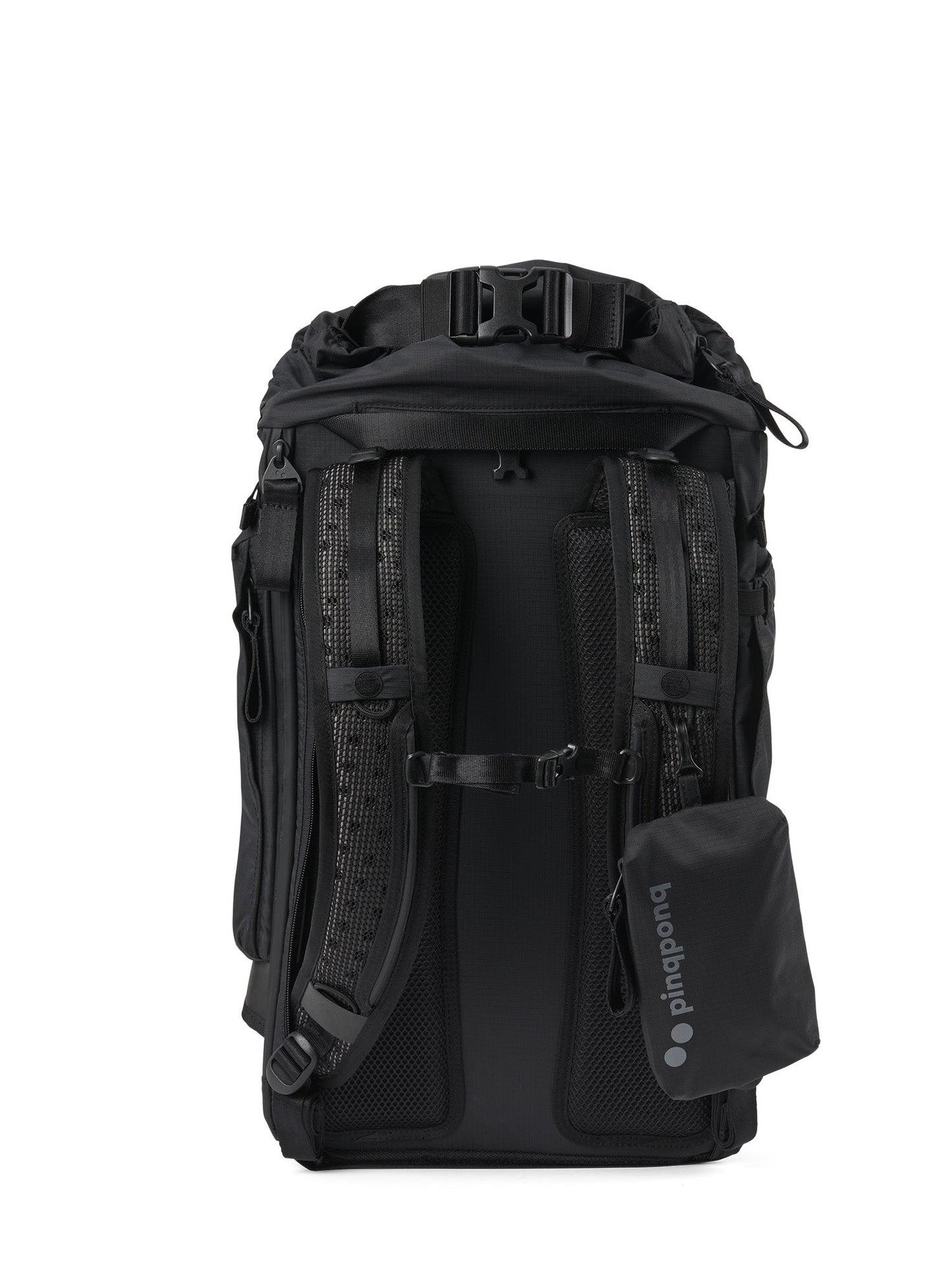 KOMUT Pure Black Medium Bike Backpack – Victoria met Albert