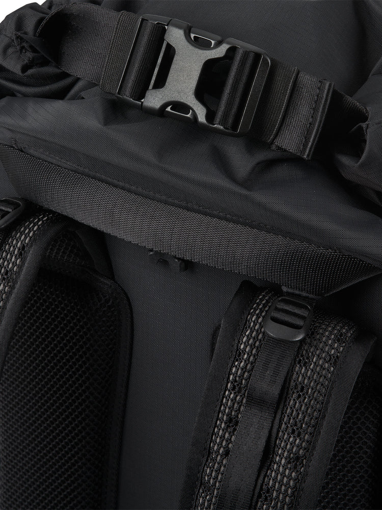 
                  
                    KOMUT Rooted Black Medium Bike Backpack
                  
                