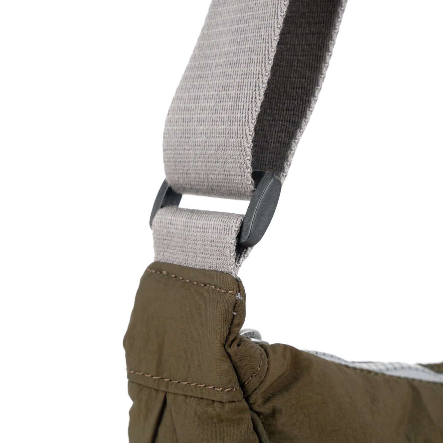 
                  
                    FARRINGDON Moss Recycled Taslon Bag
                  
                
