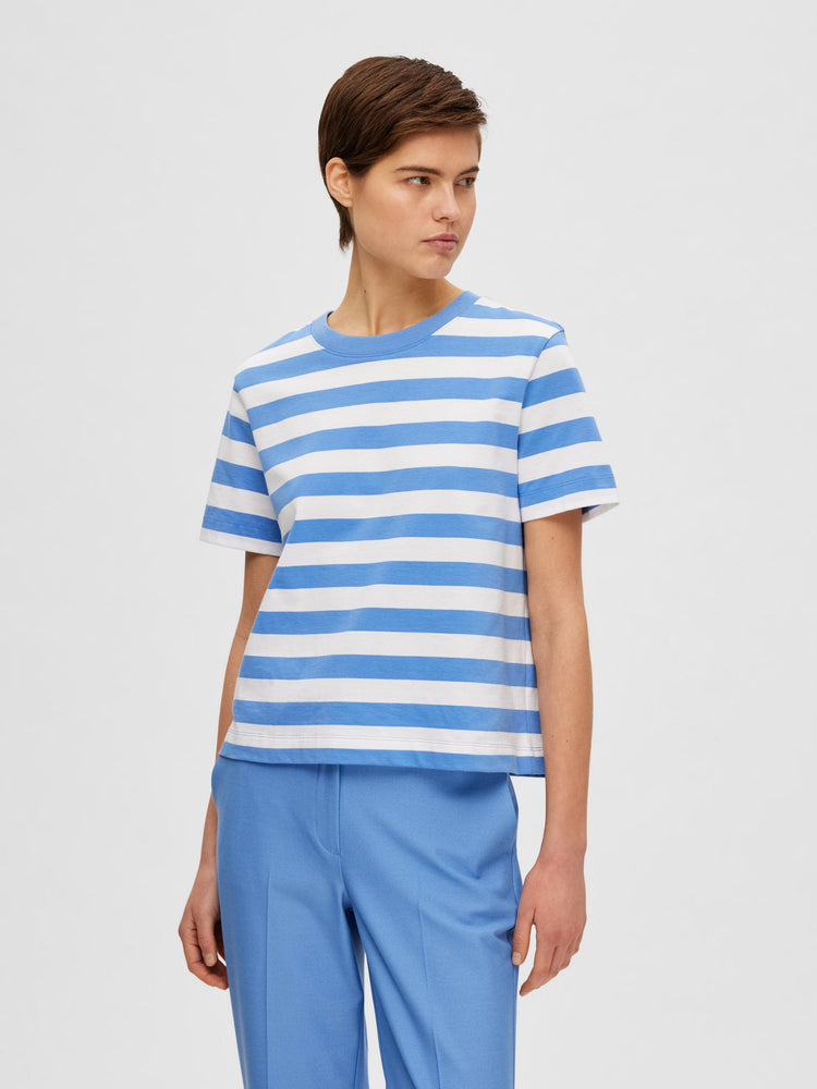 
                  
                    SLFESSENTIAL Ultramarine Bright White Striped Boxy T-Shirt
                  
                