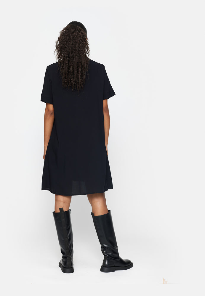 
                  
                    SRFREEDOM Black Dress
                  
                