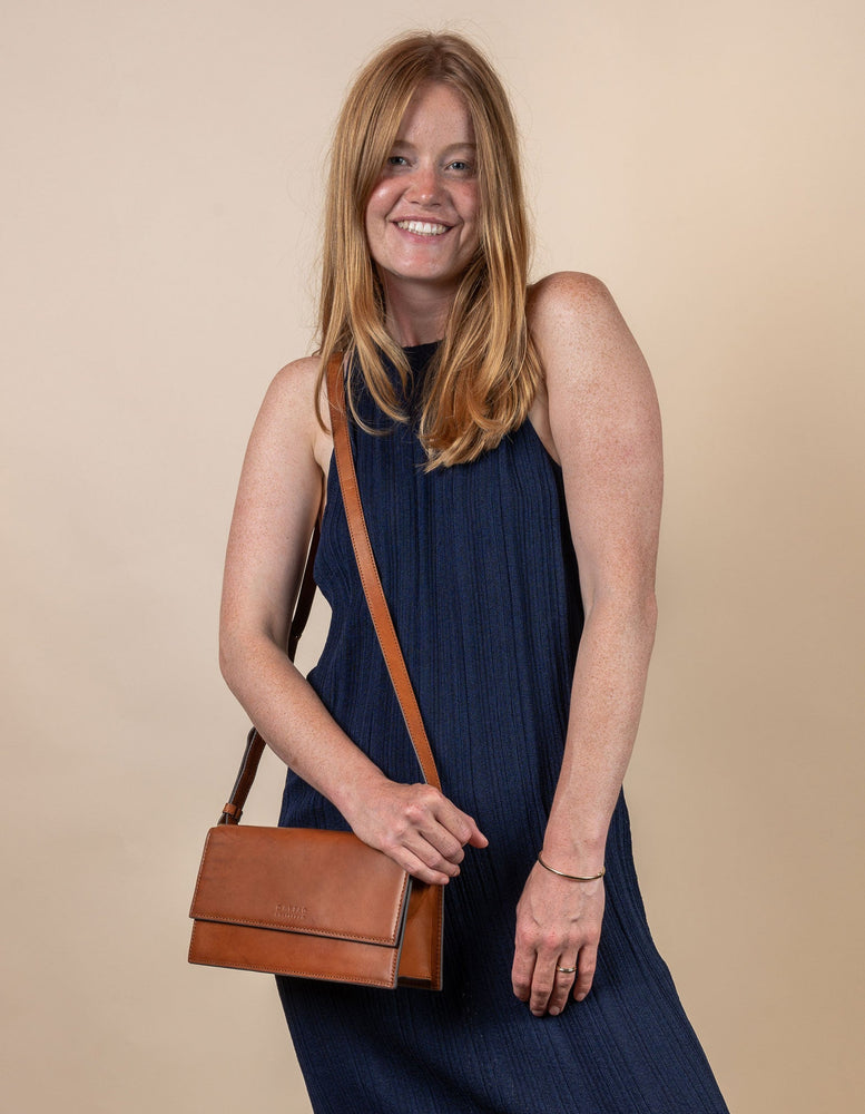 
                  
                    STELLA Cognac Klassische Ledertasche
                  
                