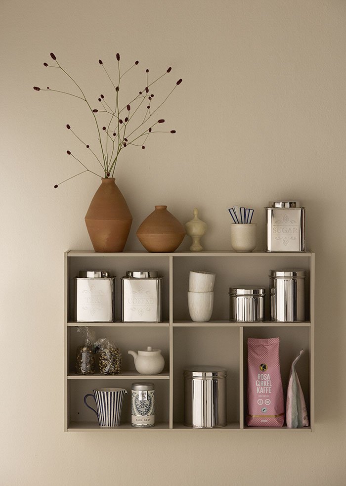 
                  
                    Tea Square Tin
                  
                