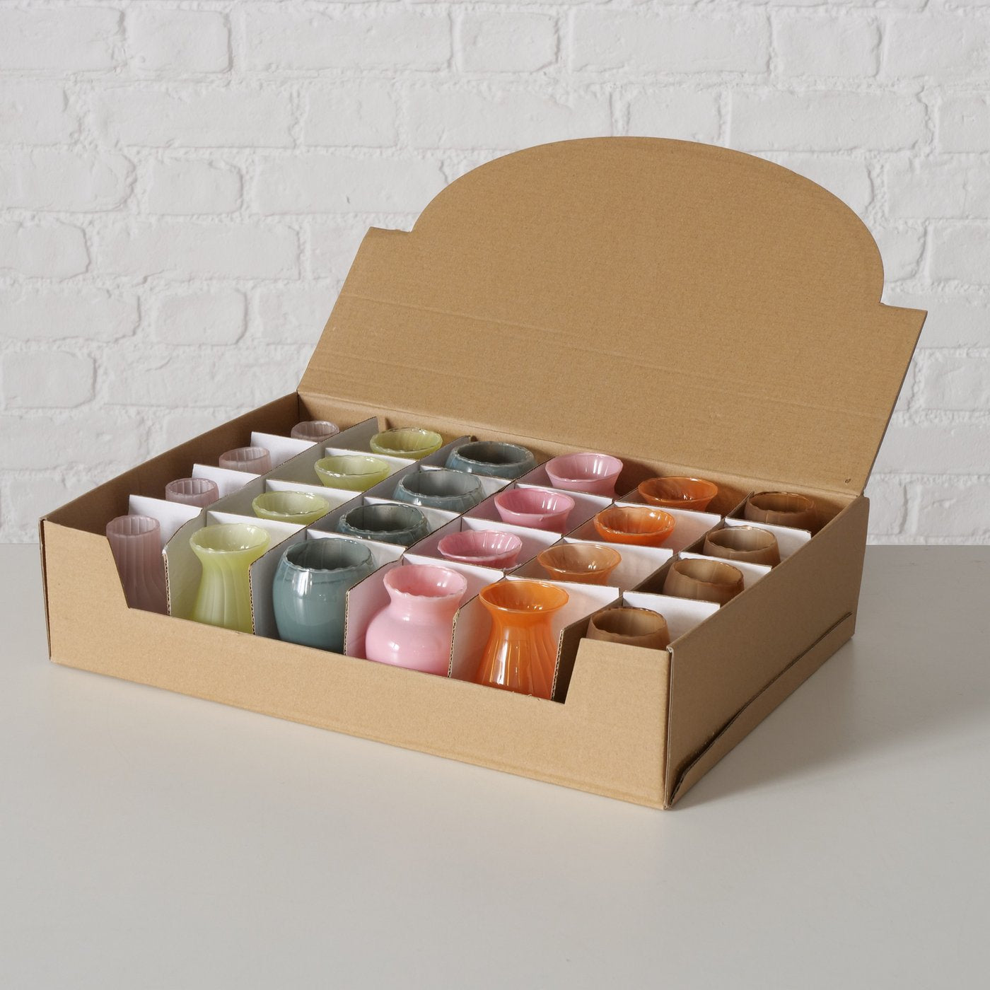 
                  
                    Assorted NOLAN Vase – Wohnaccessoires Friedrichshain  
                  
                