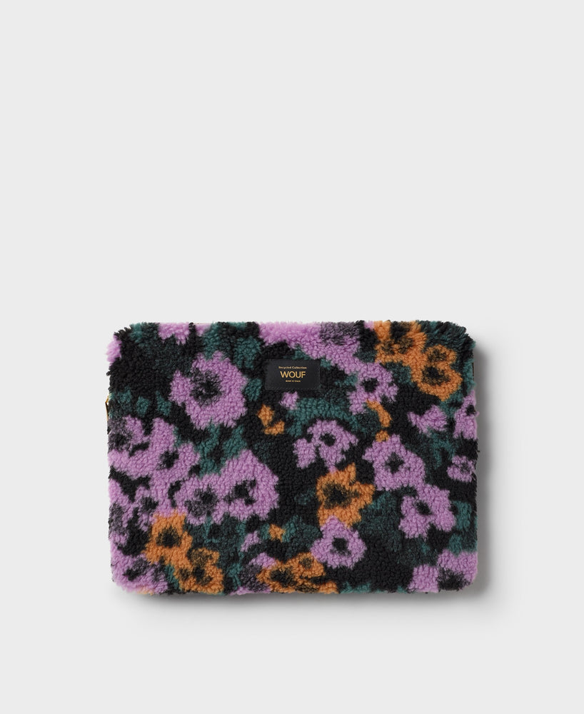 
                  
                    Armel Laptop Sleeve
                  
                
