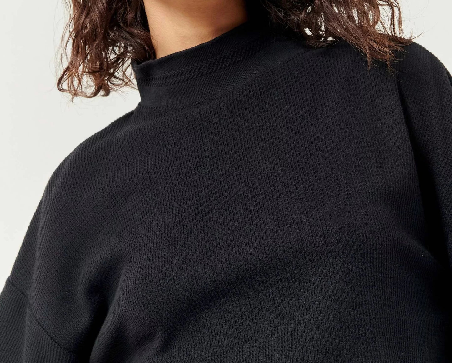 
                  
                    TAMARILLO Phantom Long Sleeve
                  
                