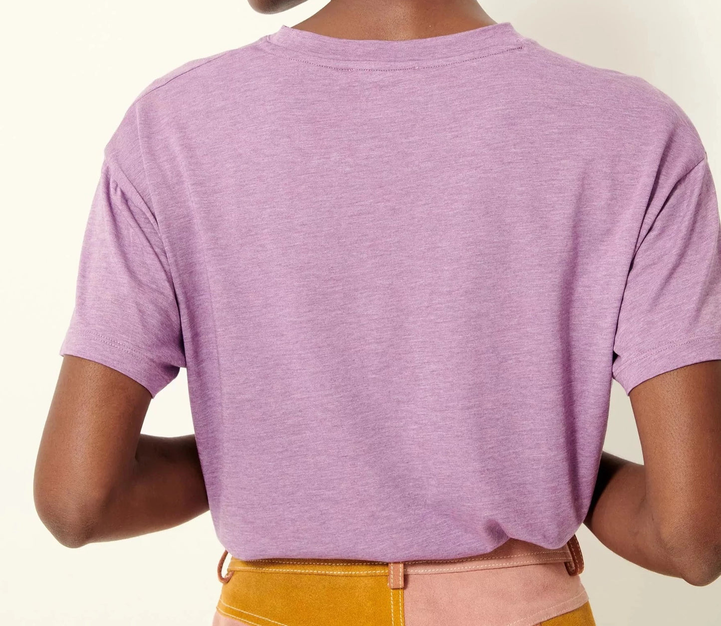 
                  
                    TOO Viola T-Shirt
                  
                