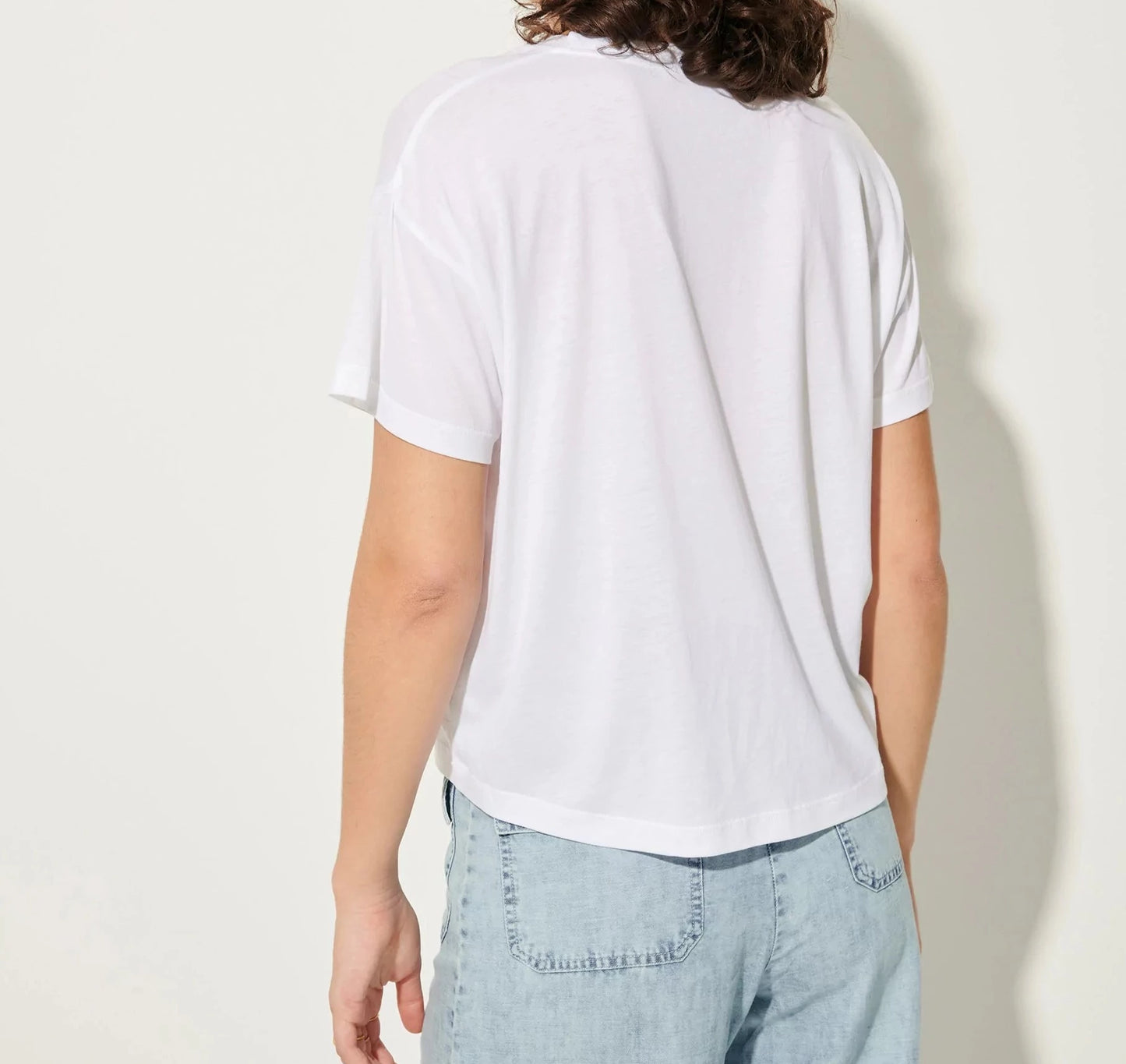 
                  
                    TOO Optical White T-Shirt
                  
                