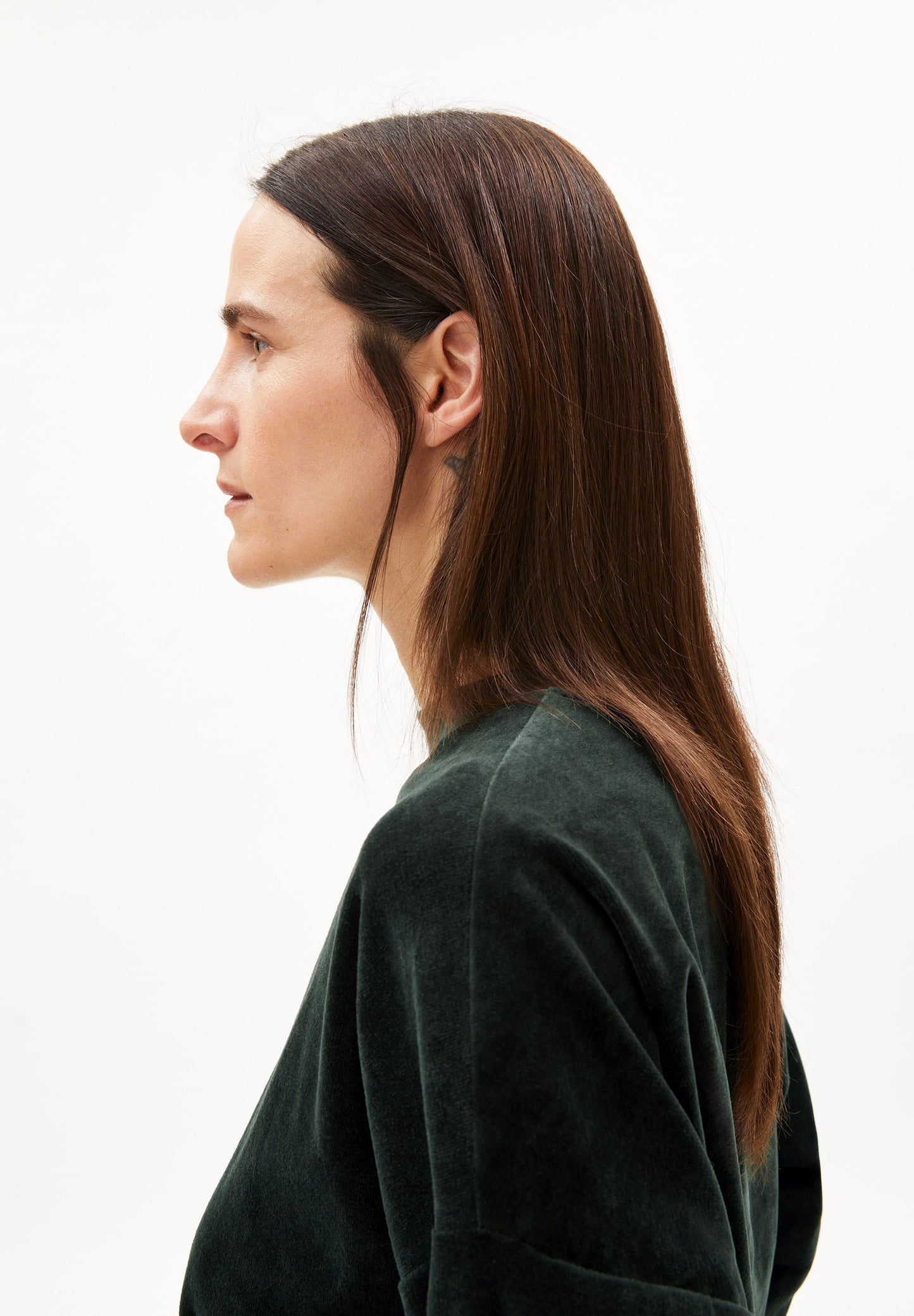 
                  
                    AANNY LOU VELVET Carbon Green Jumper
                  
                