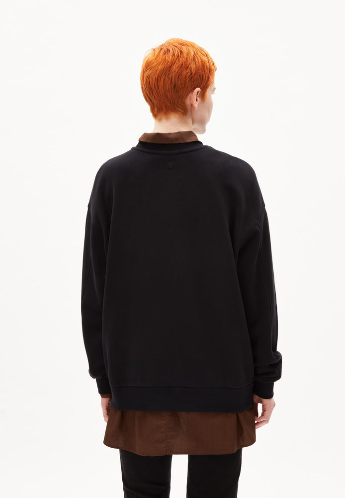 
                  
                    AARIN Black Oversized Jumper
                  
                