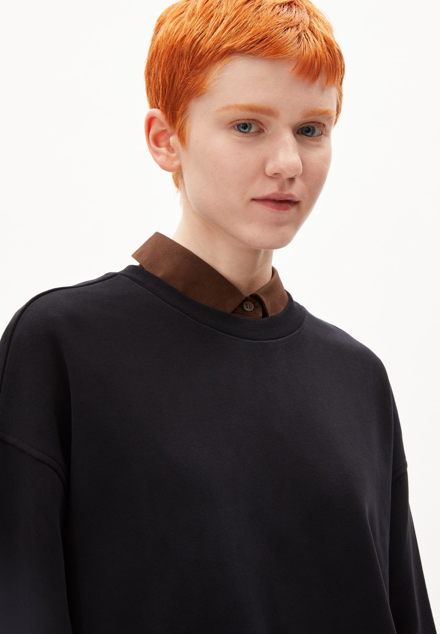 
                  
                    AARIN Black Jumper
                  
                