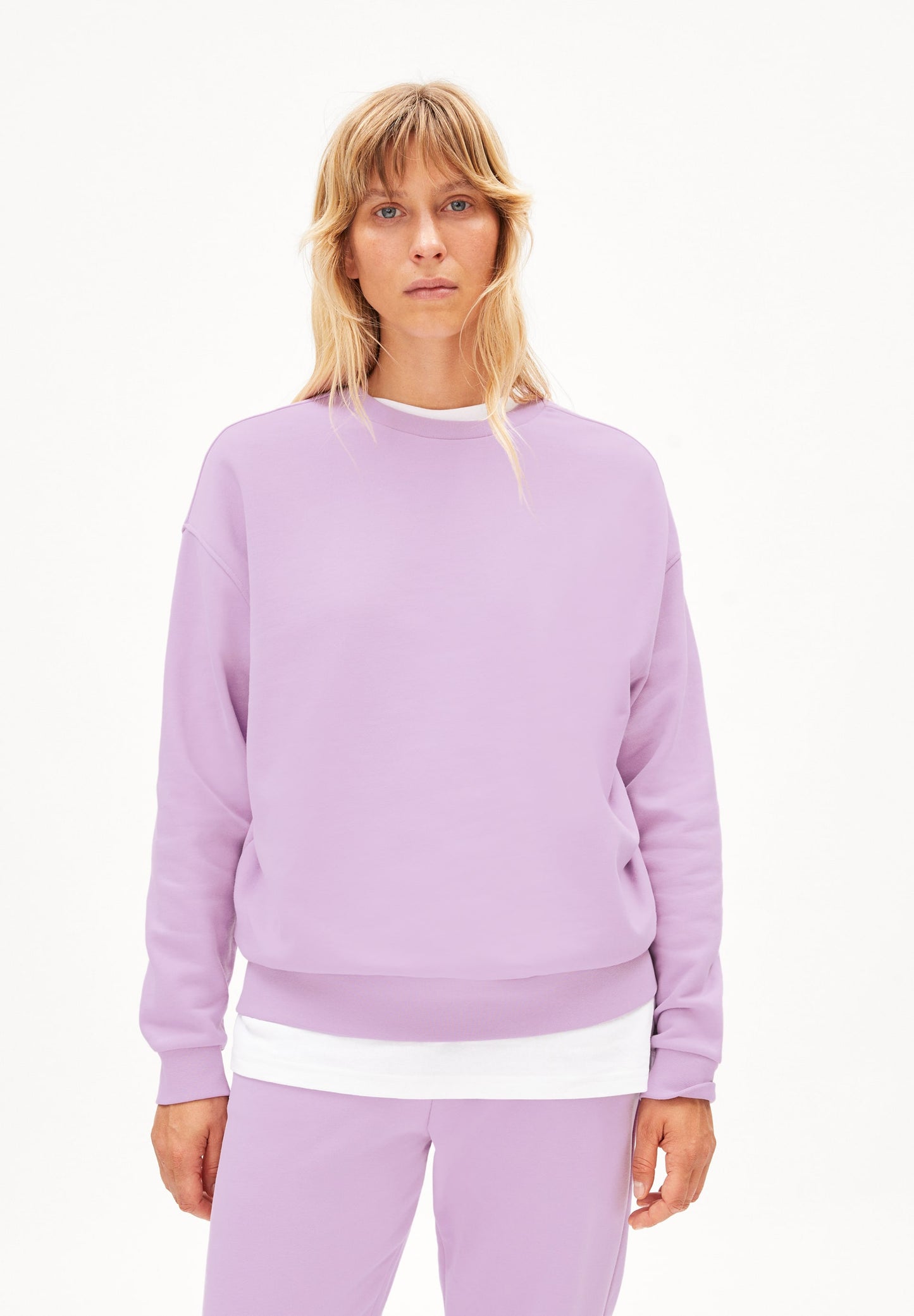 
                  
                    AARIN Smart Lilac Jumper
                  
                