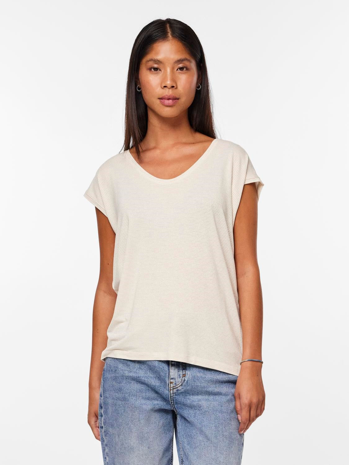 
                  
                    PCBILLO Bright White T-Shirt
                  
                