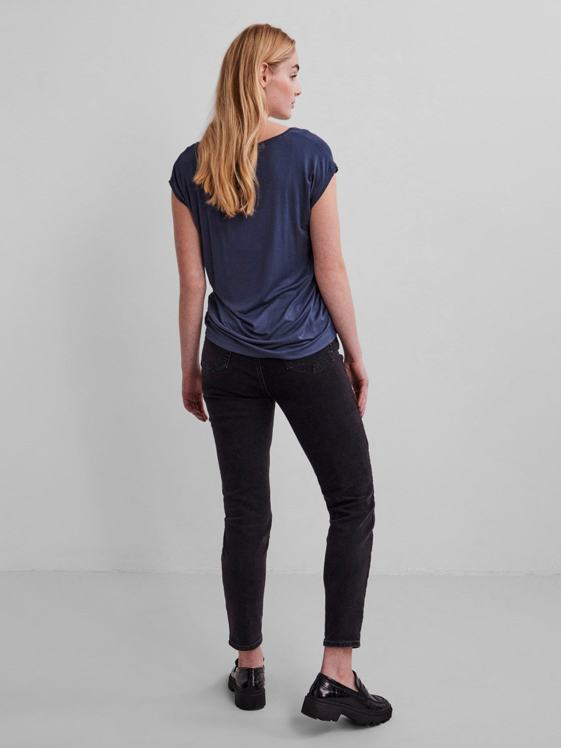 
                  
                    PCBILLO Ombre Blue T-Shirt
                  
                