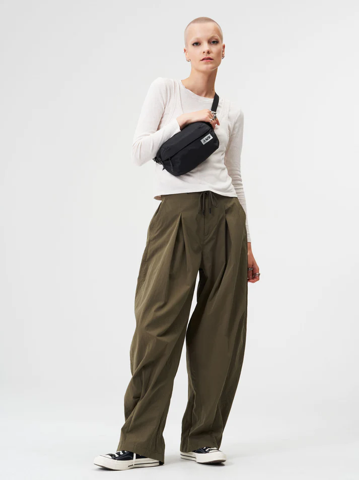 
                  
                    Ripstop Black Ease Hip Bag
                  
                