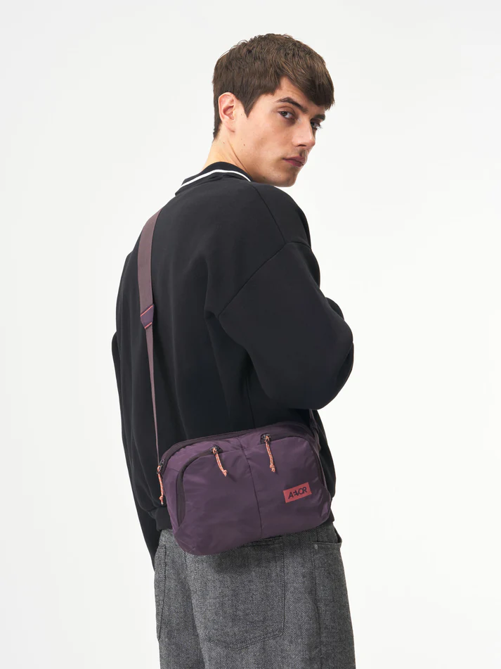 
                  
                    Ripstop Oxy Purple Sacoche Bag
                  
                
