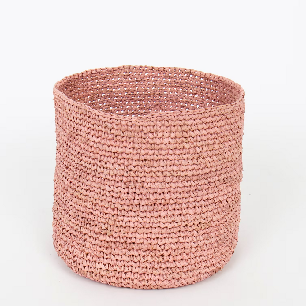Small Light Pink Raffia Basket